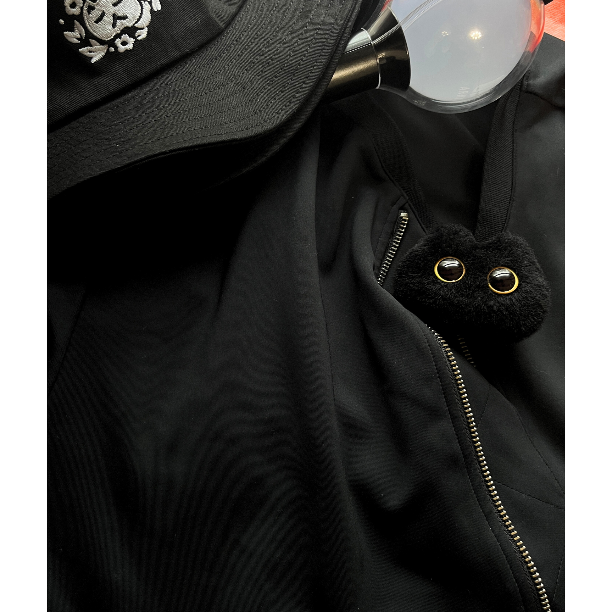 Black Cat Tang brooch – Pre-Order