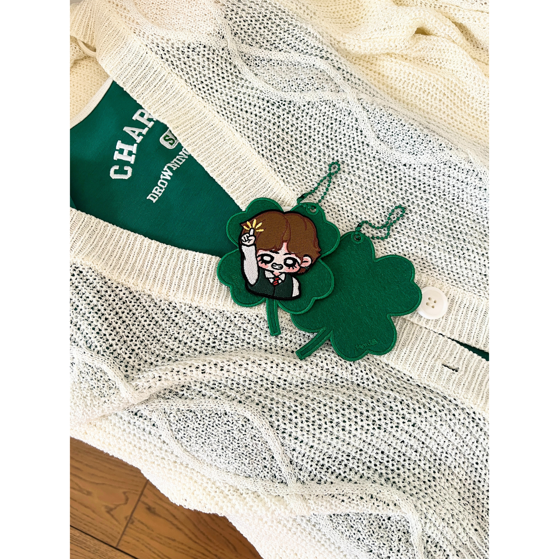 [Bangtan Buddies charms] Found a Clover